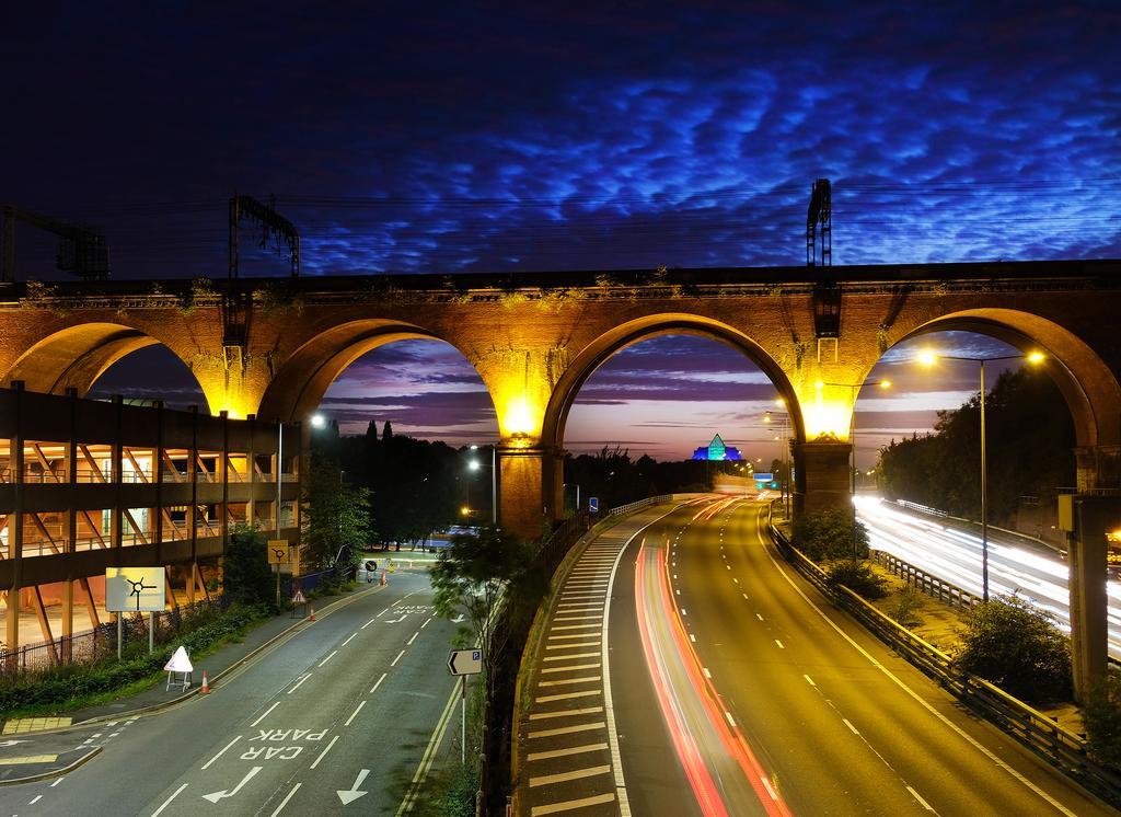 The Trafford Stockport Exterior foto